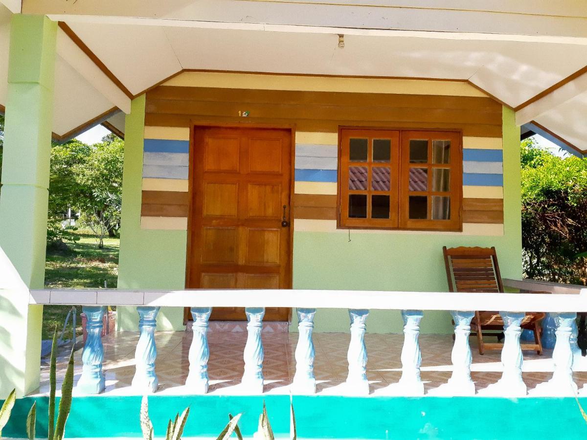T And T House (Adults Only) Hotel Koh Phayam Exterior photo